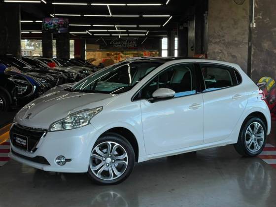 PEUGEOT 208 1.6 GRIFFE 16V FLEX 4P AUTOMÁTICO PEUGEOT 208 1.6 GRIFFE 16V FLEX 4P AUTOMÁTICO